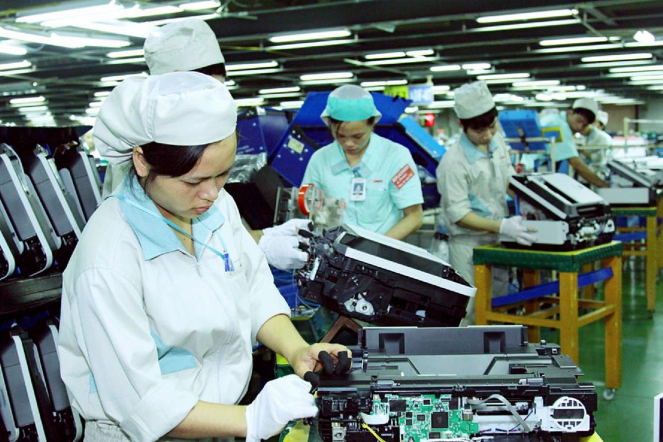thuong-mai-viet-nam-eu-nua-dau-nam-2025-xap-xi-36-ty-usd