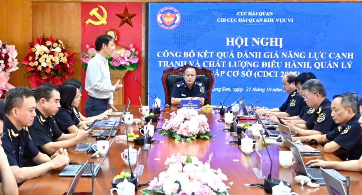 doanh-nghiep-danh-gia-cao-cai-cach-phuc-vu-cua-chi-cuc-hai-quan-khu-vuc-vi