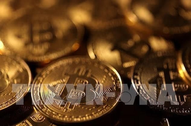 USD bật tăng, tiền số lập đỉnh mới