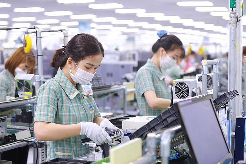 dinh-hinh-chien-luoc-canh-tranh-rieng-de-thu-hut-fdi-va-phat-trien-ben-vung