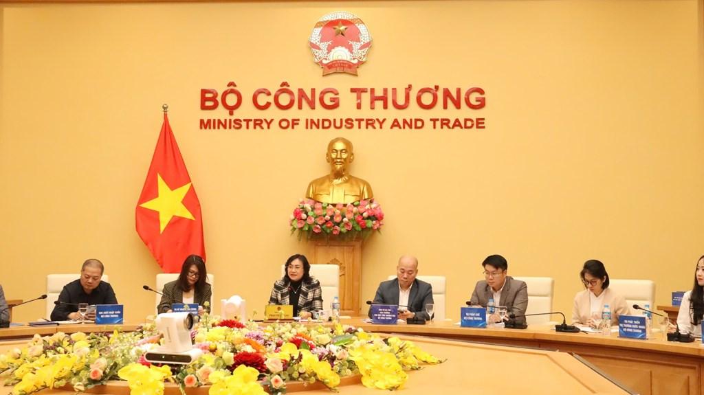 doanh-nghiep-xuat-khau-dieu-chinh-kip-thoi-truoc-dien-bien-nhanh-cua-thi-truong