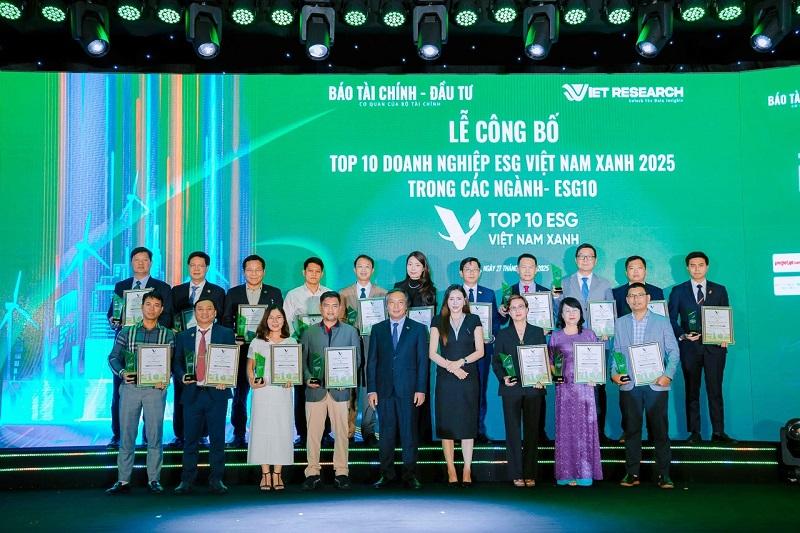 CENTRAL được vinh danh trong Top 10 doanh nghiệp xanh Việt Nam 2025