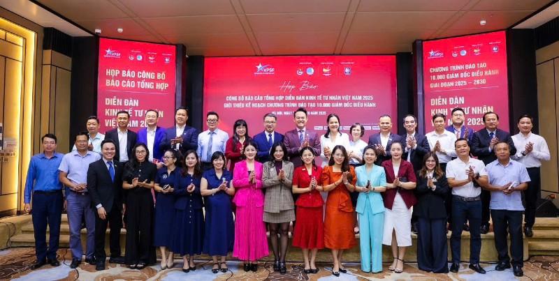 cam-ket-dao-tao-10000-ceo-hoi-doanh-nhan-tre-viet-nam-ky-vong-co-the-he-doanh-nhan-moi