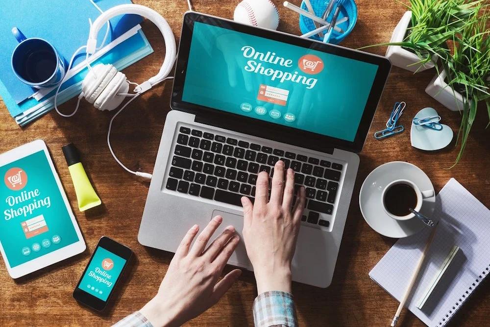 Bán hàng online hết thời 'dễ ăn': Người mua tăng, người bán tháo chạy