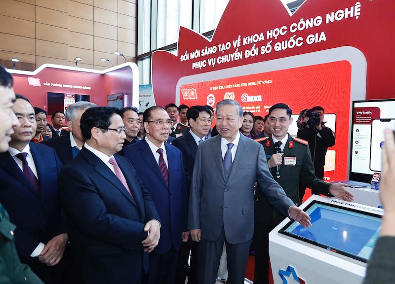 hoi-nghi-toan-quoc-ve-dot-pha-phat-trien-khoa-hoc-cong-nghe-doi-moi-sang-tao-va-chuyen-doi-so-quoc-gia