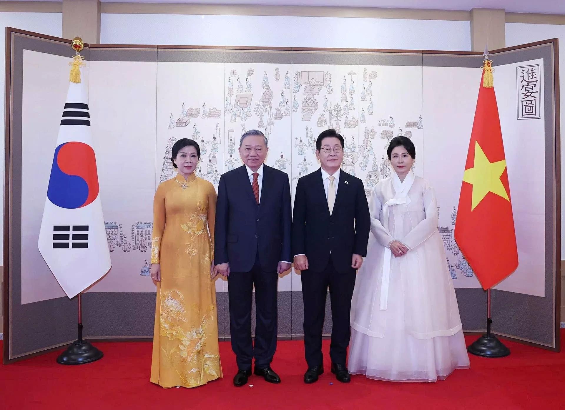tuyen-bo-chung-ve-viec-lam-sau-sac-hon-quan-he-doi-tac-chien-luoc-toan-dien-viet-nam-han-quoc