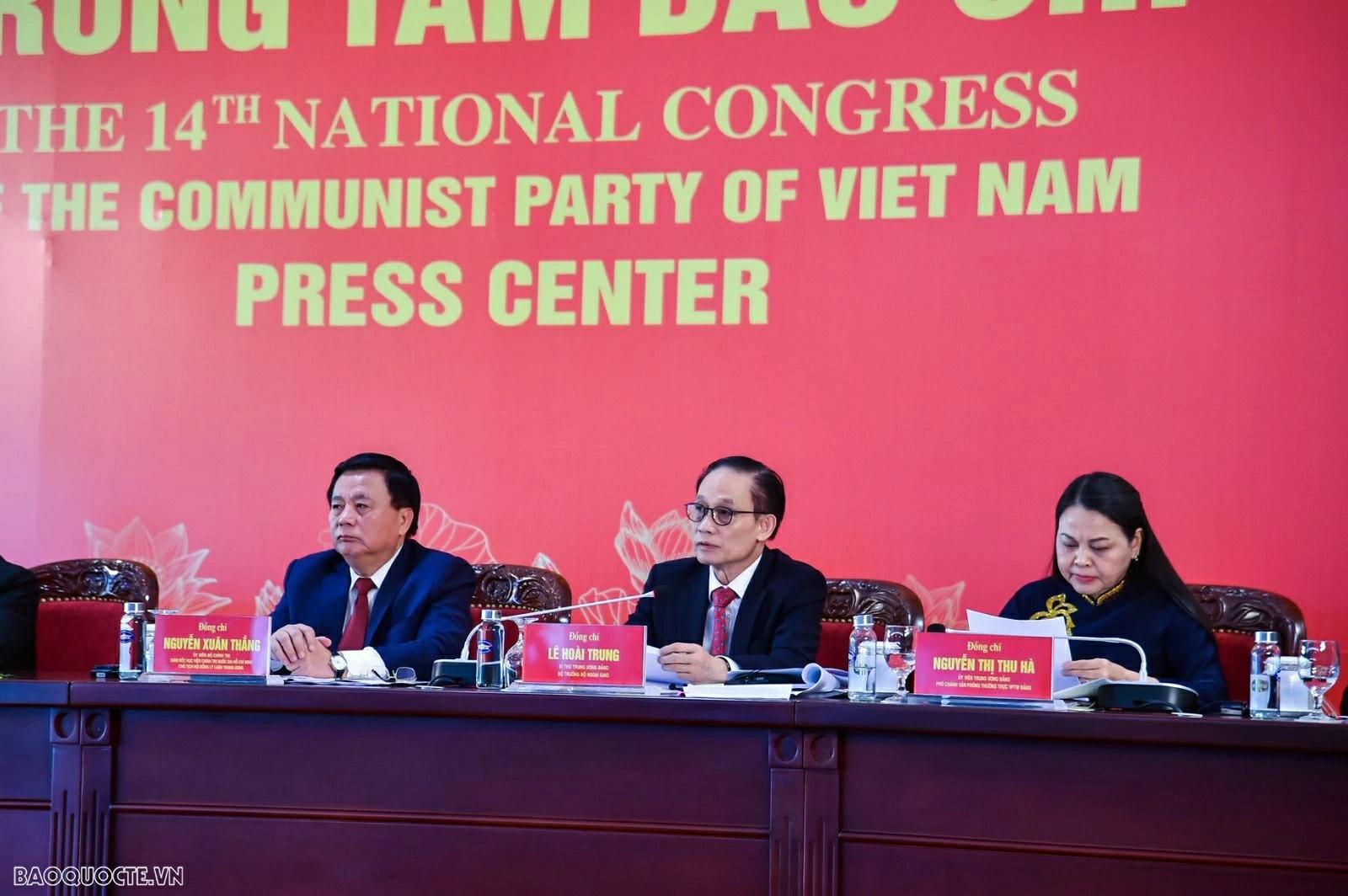 dai-hoi-dang-lan-thu-xiv-nhieu-quan-diem-chi-dao-mang-tinh-dot-pha-ve-doi-ngoai-hoi-nhap-quoc-te