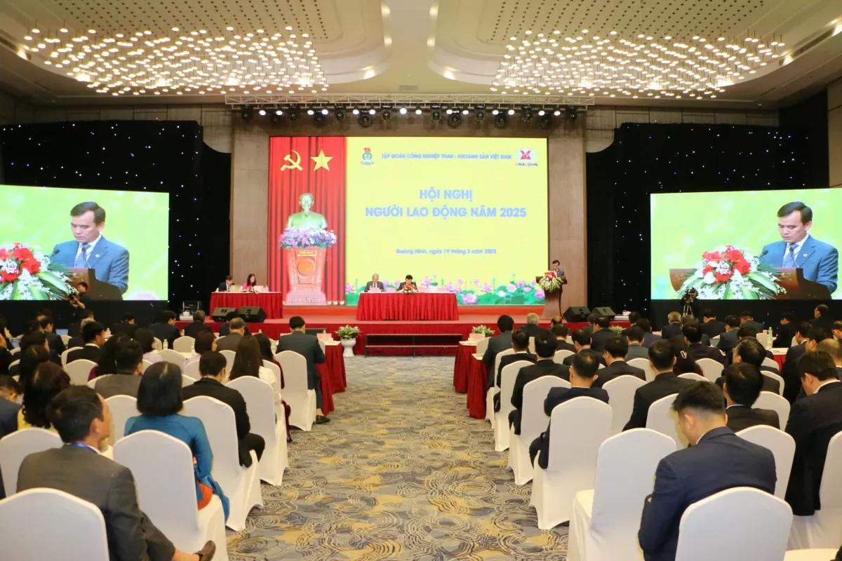 Bảy nhiệm vụ đặt ra cho TKV trong năm 2025