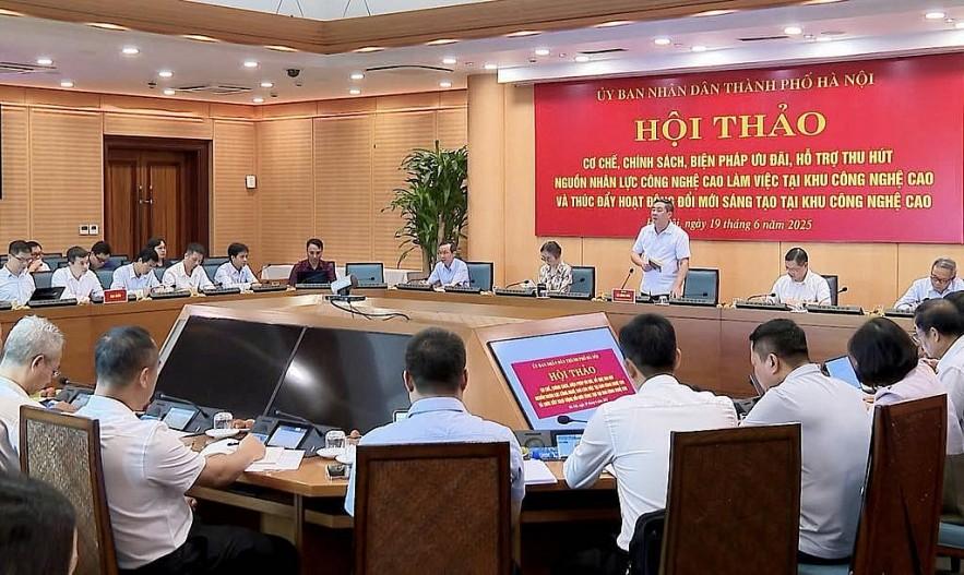 Hà Nội cần mô hình “ba nhà” và hạ tầng số chia sẻ để thu hút nhân tài công nghệ