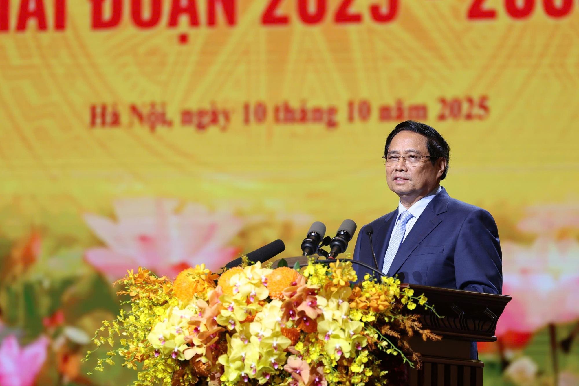 nhan-dan-ca-nuoc-dang-trong-cho-vao-vai-tro-dan-dat-su-menh-tien-phong-kien-tao-phat-trien-cua-thu-do-ha-noi