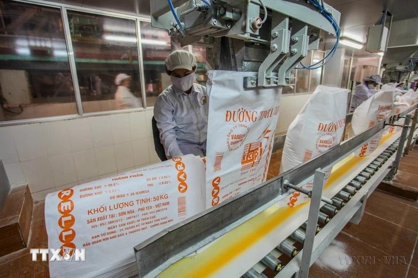 Các mặt hàng nguyên liệu công nghiệp đồng loạt giảm giá