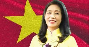 Tổng giám đốc VAF Trần Thị Thu Hằng: Nữ doanh nhân “gánh” phở, nem ra thế giới