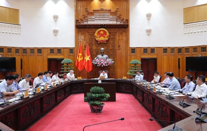 Thủ tướng: Cố gắng trình Quốc hội thông qua Luật Thuế TNCN tại một kỳ họp