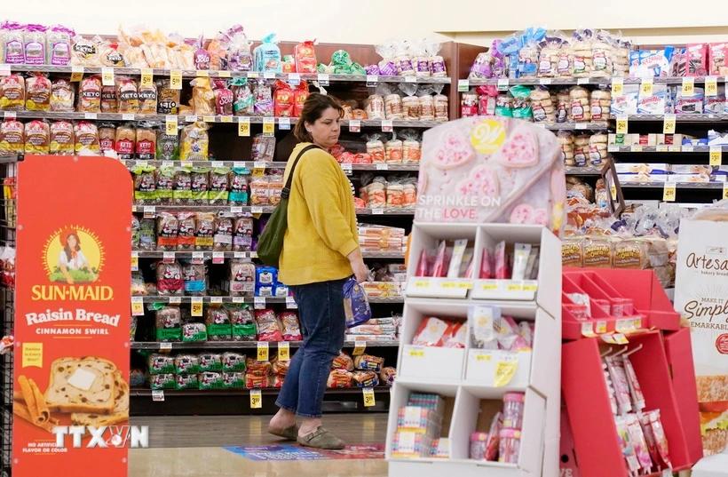 chinh-sach-thue-cua-tong-thong-trump-khien-kinh-te-my-suy-giam-nhieu-hon-du-bao