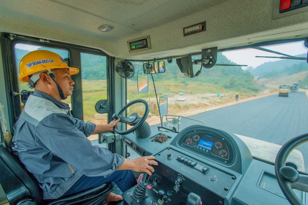 Tập đoàn Đèo Cả tăng sở hữu trực tiếp, củng cố vai trò chủ lực của HHV