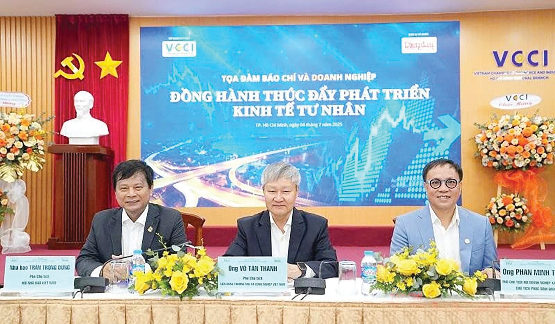 Doanh nghiệp cần dấn thân, sáng tạo, vươn mình cùng đất nước