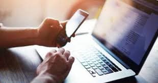 co-quan-thue-phan-hoi-kien-nghi-nop-le-phi-truoc-ba-online