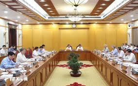 ket-luan-157-kltw-cua-bo-chinh-tri-ve-sap-xep-to-chuc-bo-may-don-vi-hanh-chinh