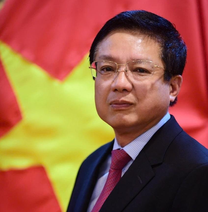 Ông Hồ Sỹ Hùng