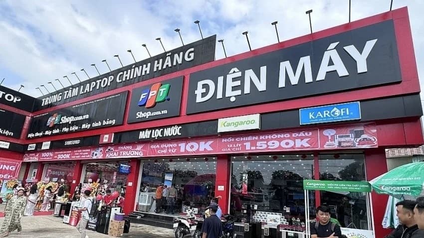 fpt-retail-ban-them-uav-drone-pan-group-thu-2600-ty-dong-tu-bibica-tng-lam-tram-sac