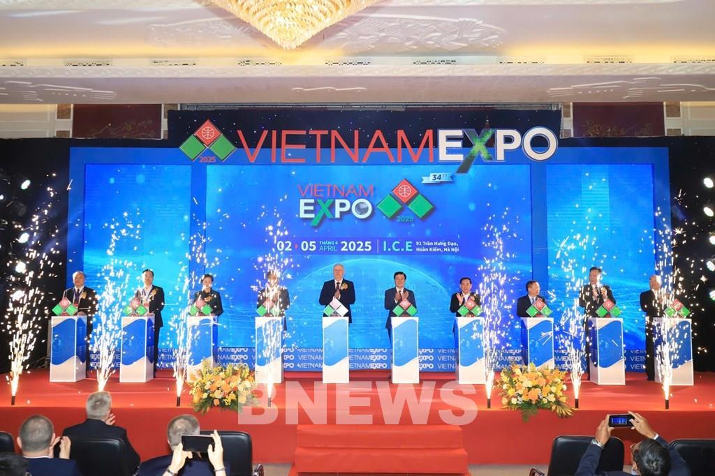 khai-mac-hoi-cho-thuong-mai-quoc-te-viet-nam-vietnam-expo-2025