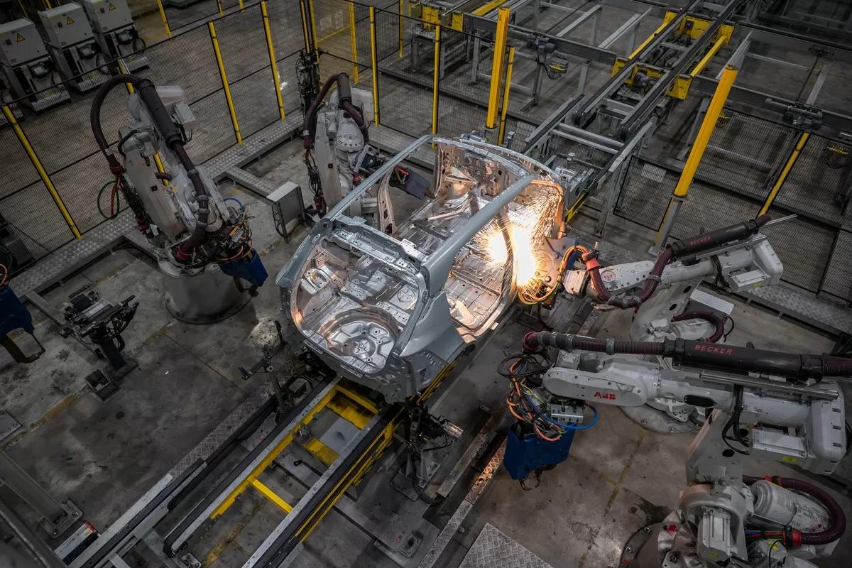 tiep-them-dong-luc-cho-nganh-cong-nghiep-o-to-viet-nam