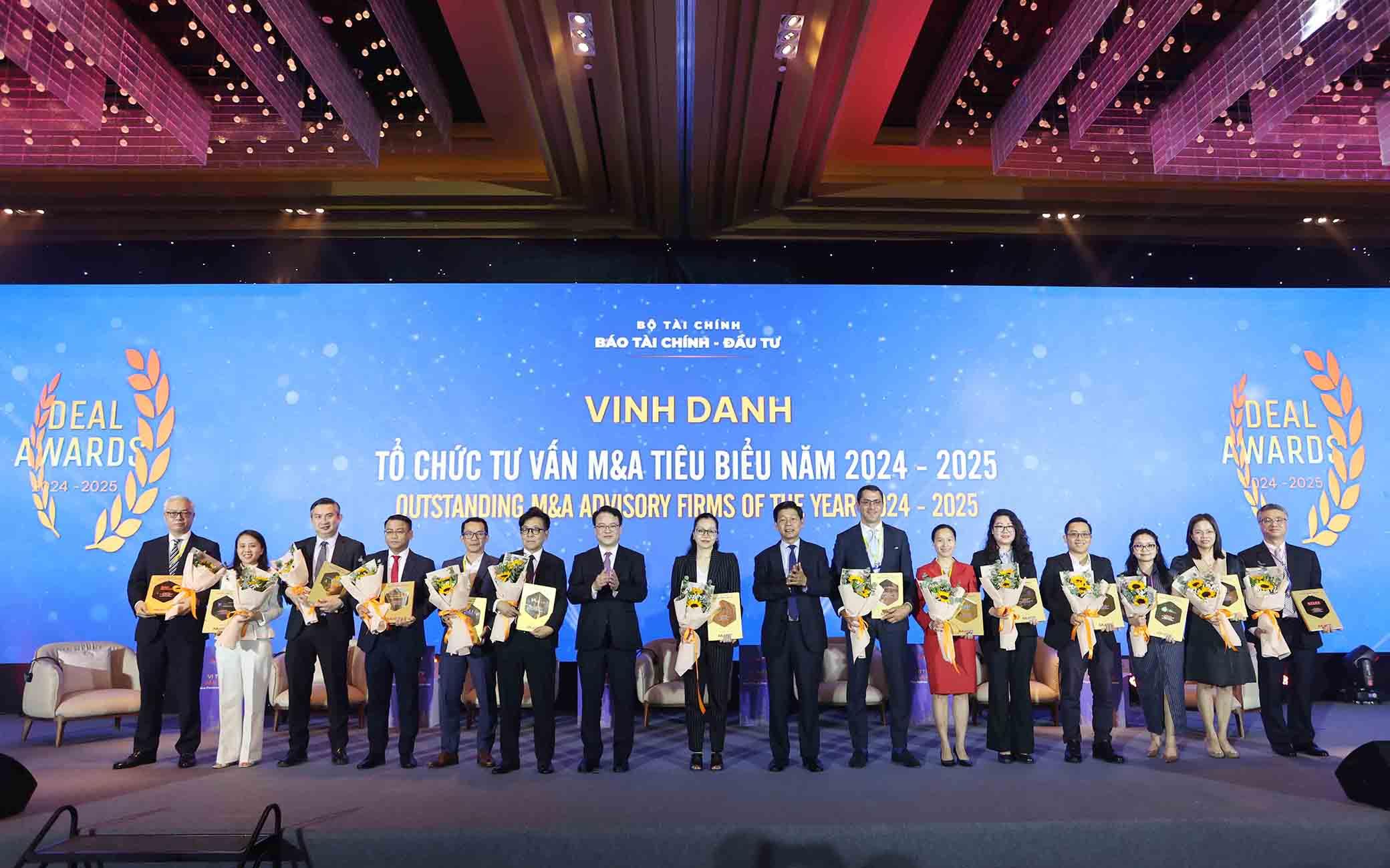 vinh-danh-cac-to-chuc-tu-van-doanh-nghiep-co-chien-luoc-thuong-vu-ma-tieu-bieu