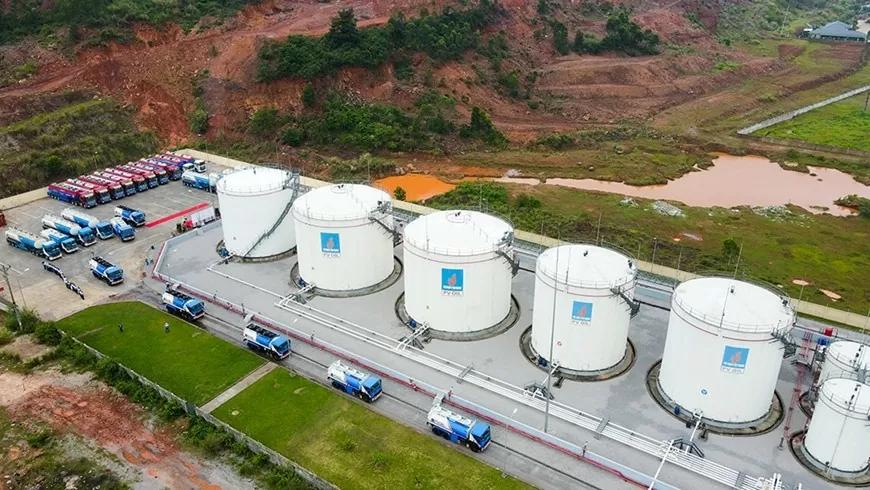 Ngành xăng dầu chung sức cùng đất nước bước vào kỷ nguyên vươn mình