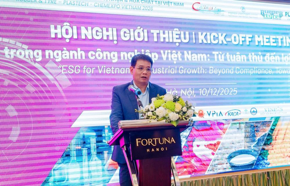 hon-400-doanh-nghiep-cong-nghiep-tim-kiem-co-hoi-dau-tu-kinh-doanh-tai-chemexpo-vietnam-2026