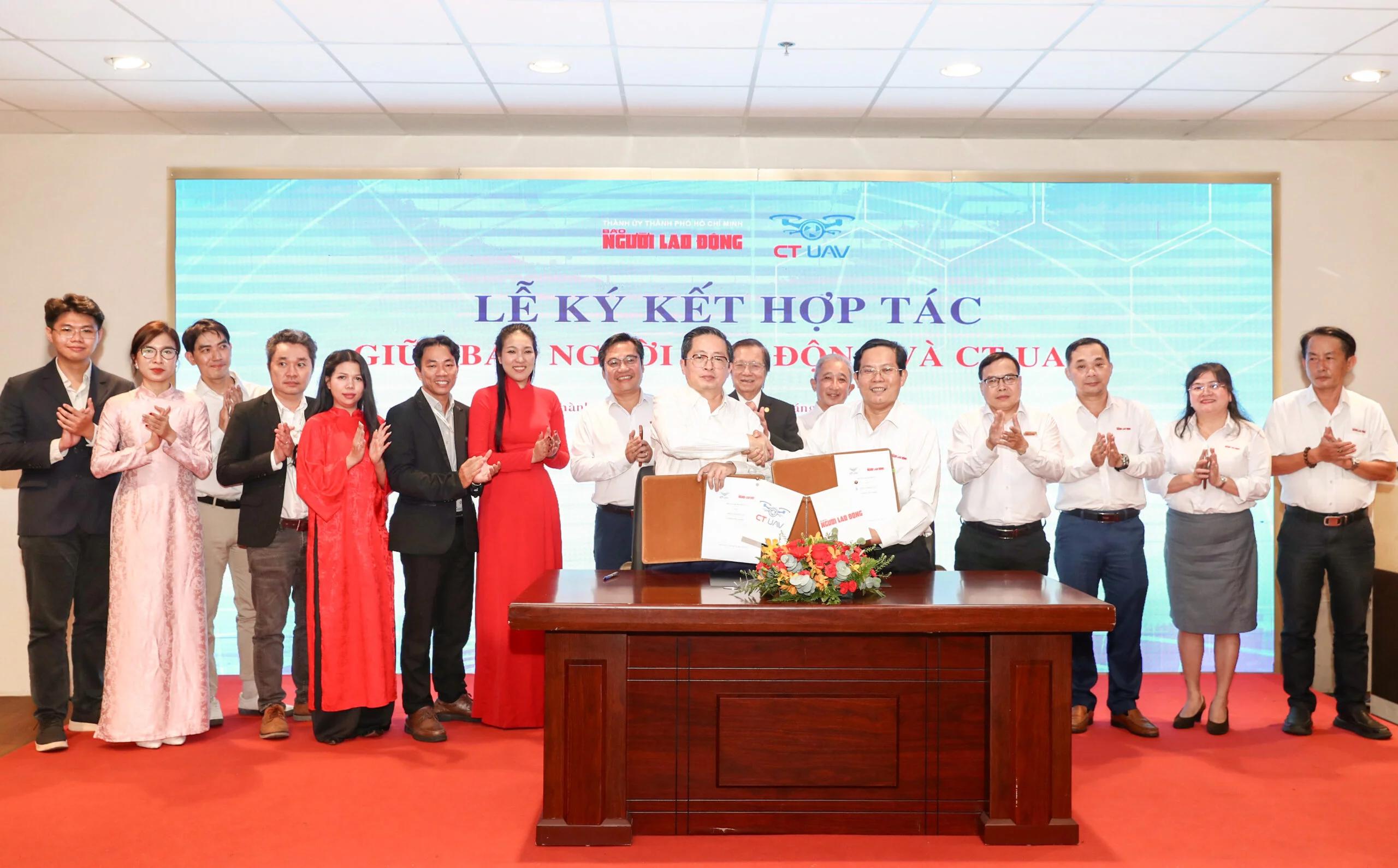 Báo Người Lao Động và Công ty CT UAV chung tay tiếp sức ngư dân bám biển