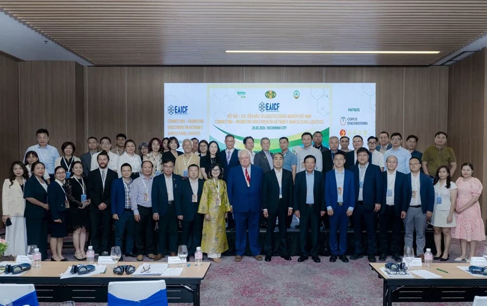 nghich-ly-nong-san-viet-gia-re-nhung-cong-chi-phi-logistics-toi-25