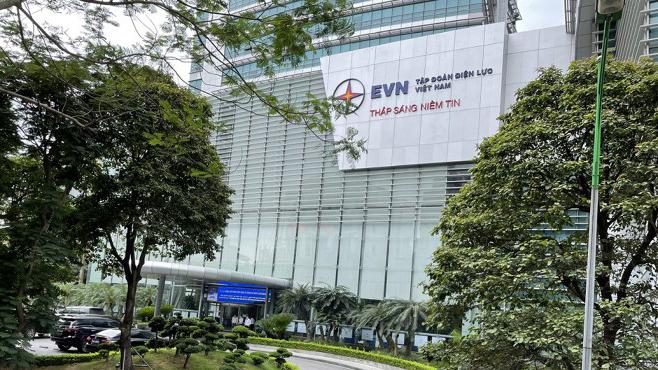 tiem-luc-2-tap-doan-nang-luong-lam-chu-dau-tu-nha-may-dien-hat-nhan-ninh-thuan