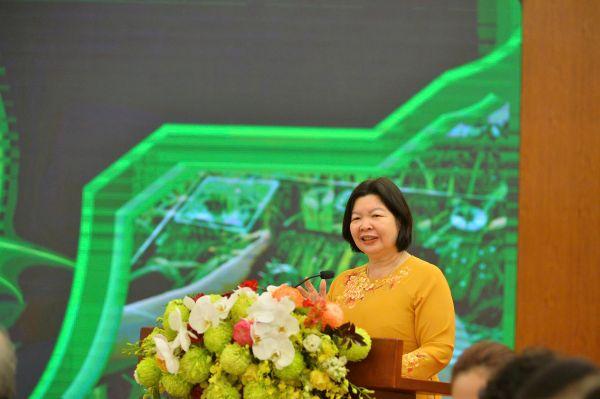 chuyen-doi-so-trong-nong-nghiep-khi-nong-dan-htx-phai-vuot-qua-noi-so-so-hoa