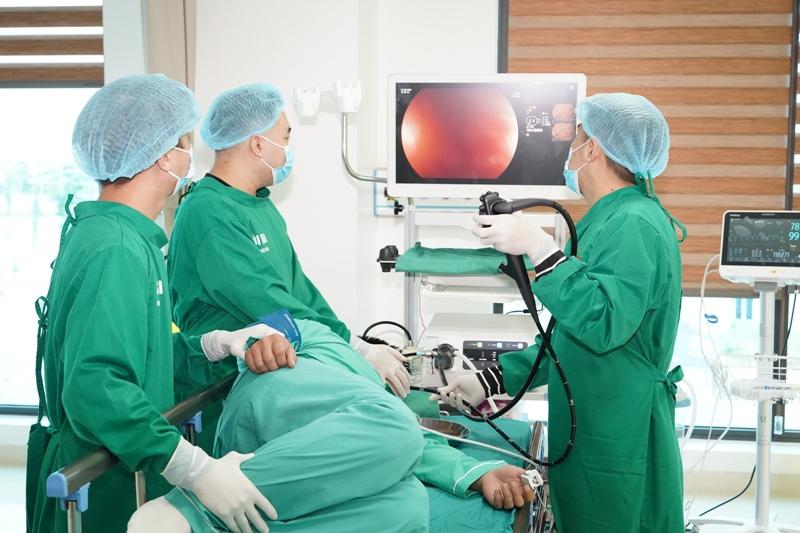 mekong-capital-rot-von-cho-tap-doan-benh-vien-tnh