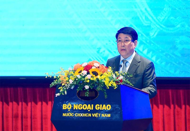 ngoai-giao-va-vai-tro-kien-tao-hoa-binh-trong-lich-su-va-hien-tai