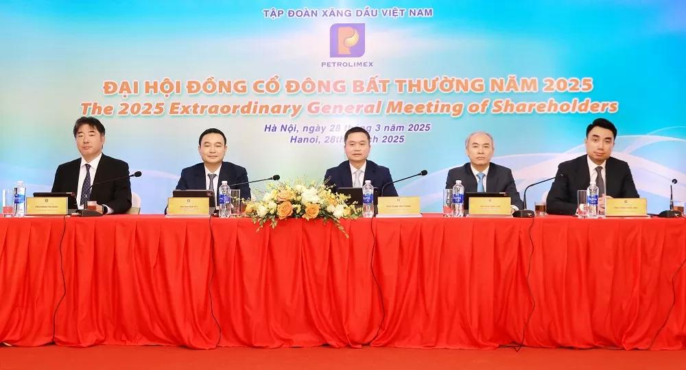 petrolimex-thong-qua-phuong-an-sap-nhap-tong-cong-ty-ptc