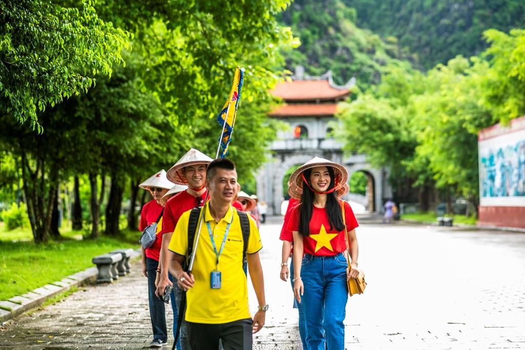 Vietravel hợp tác cùng Sun World mở rộng hệ sinh thái du lịch và giải trí