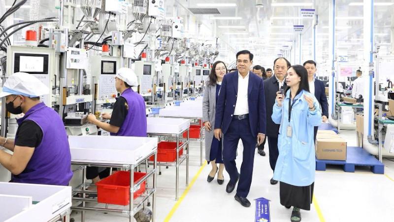 nghe-an-hoan-thanh-2225-chi-tieu-ve-phat-trien-kinh-te-xa-hoi