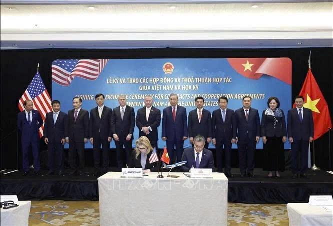 Việt Nam và Hoa Kỳ ký nhiều hợp đồng, thỏa thuận hợp tác dưới sự chứng kiến của Tổng Bí thư Tô Lâm ngay đầu Năm mới
