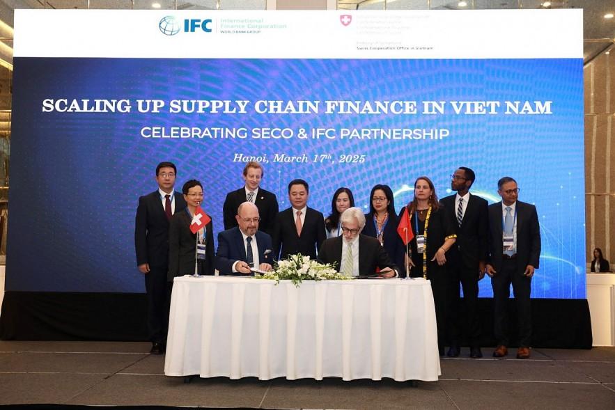 Thêm 5 triệu Franc Thụy Sĩ hỗ trợ tài chính chuỗi cung ứng cho doanh nghiệp vừa và nhỏ