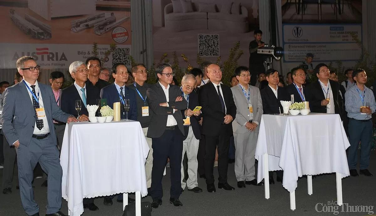 hawa-expo-2025-co-hoi-vang-de-gia-tang-xuat-khau-go