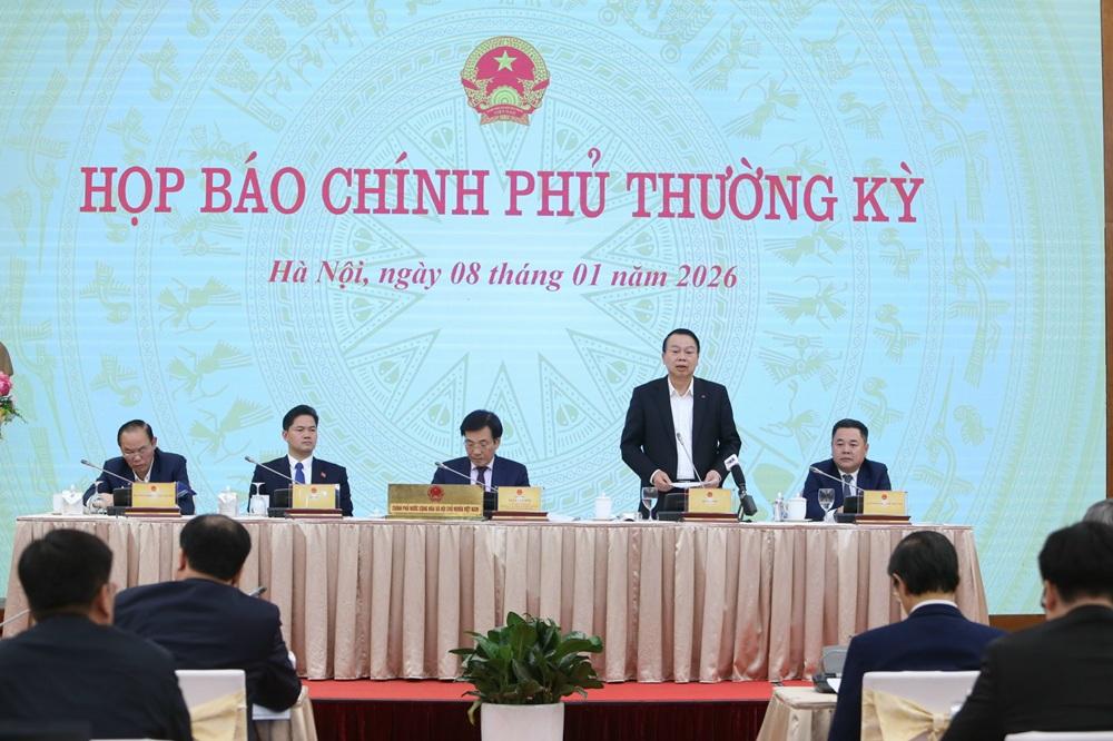 kinh-te-viet-nam-da-chung-to-suc-chong-chiu-vung-vang-truoc-cac-cu-soc-ben-ngoai