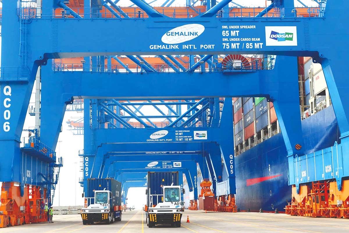 doanh-nghiep-xuat-khau-hang-viet-truoc-bai-toan-logistics-xanh