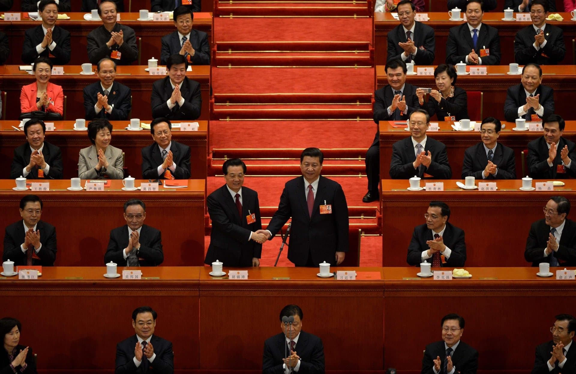 Chip Trung Quốc trỗi dậy, đe dọa vị thế tài chính của Mỹ