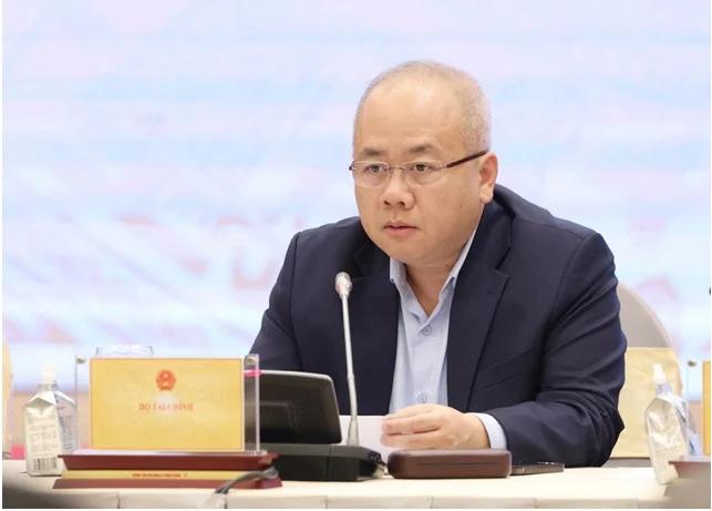 nha-dau-tu-phan-ung-thai-qua-truoc-muc-thue-cua-my