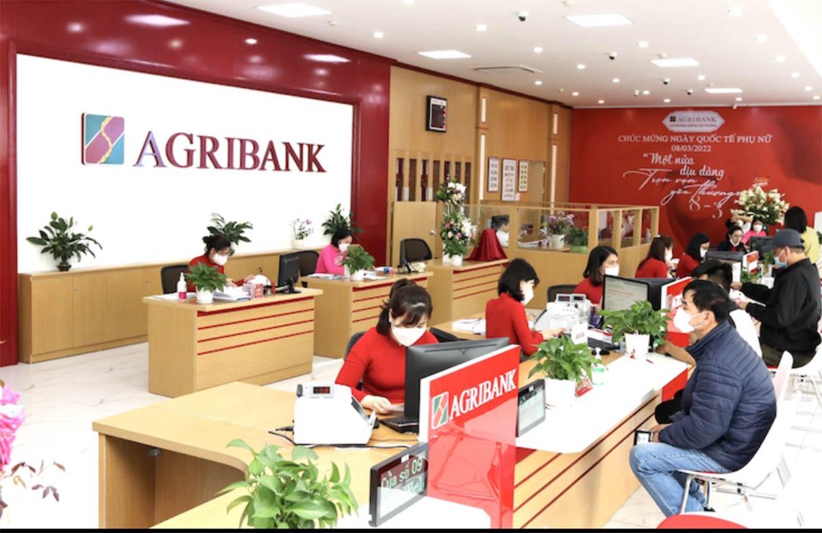 ngan-hang-big4-dau-tien-bao-lai-2024-vuot-xa-ky-luc-1-ty-usd