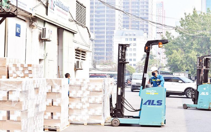 Hà Nội đặt mục tiêu trở thành trung tâm logistics của vùng Đồng bằng sông Hồng