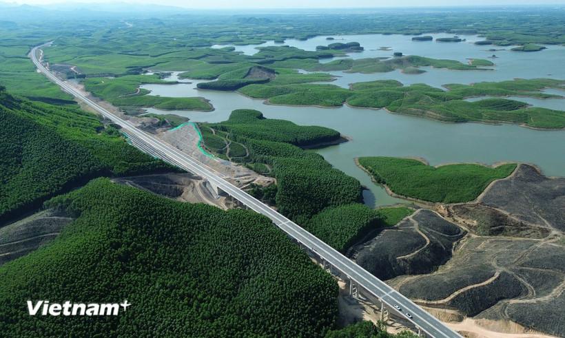 Nền móng cho giai đoạn phát triển mới