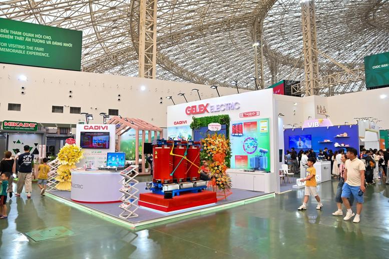 Ngày thứ hai Hội chợ mùa Thu 2025: Doanh nghiệp tập trung kết nối giao thương
